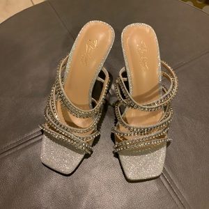 Women’s Dressy Sandals